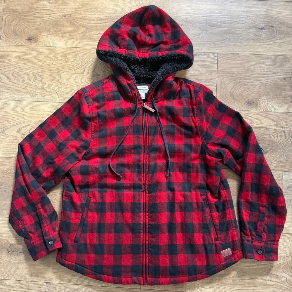 L.L. Bean Buffalo Plaid Fleece-Lined Hooded Jacket |‎ Small | Red Black
